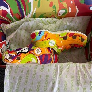 Trix Crocs Toddler size 6